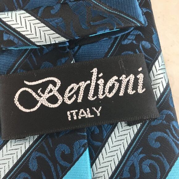 BERLIONI REGIMENT TIE - Picture 4 of 12